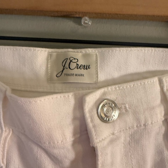 J.Crew White Denim Mini Skirt Size 30 Frayed Hem Cotton Blend - Picture 3 of 7